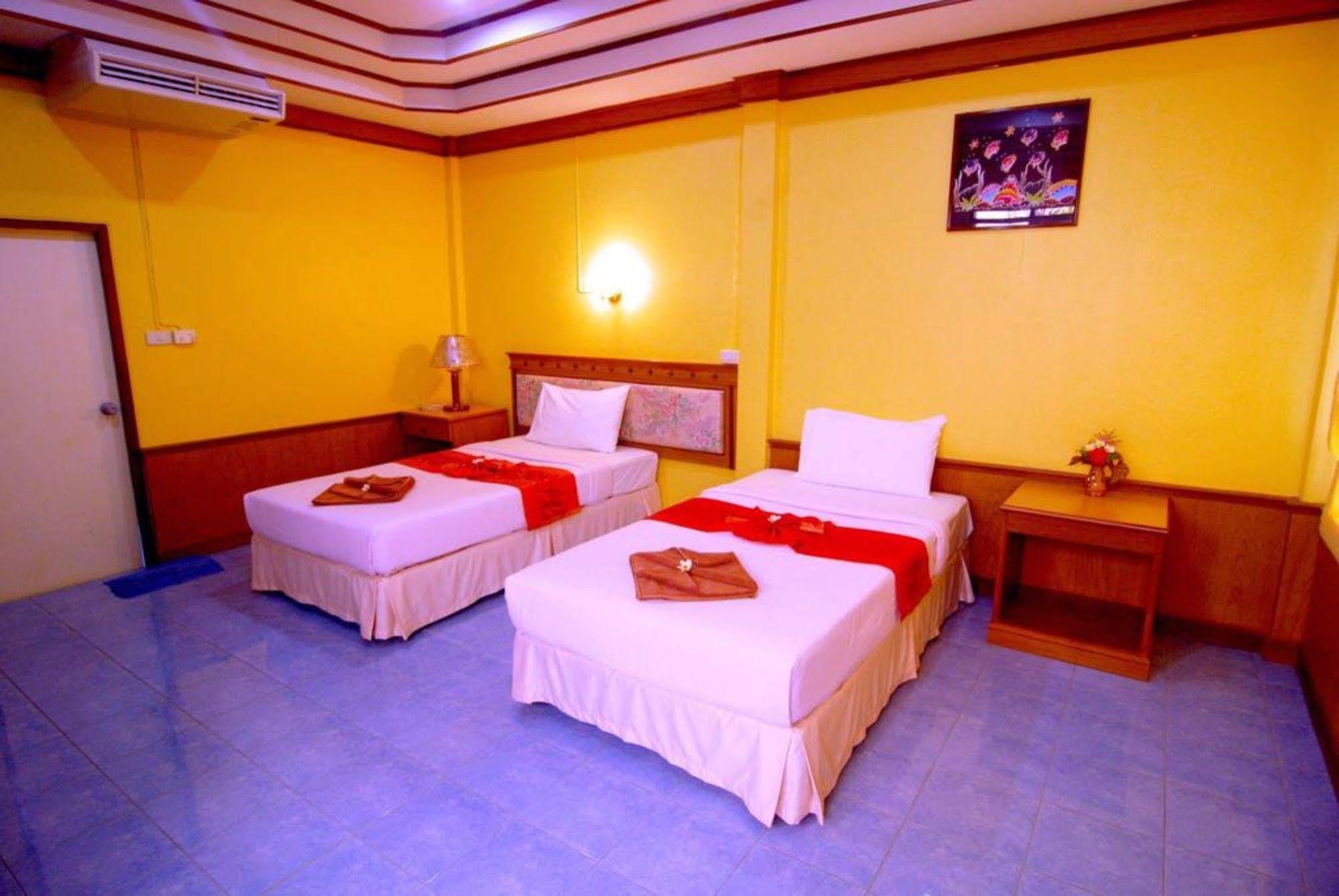Dream Team Beach Resort Ko Lanta Exterior foto